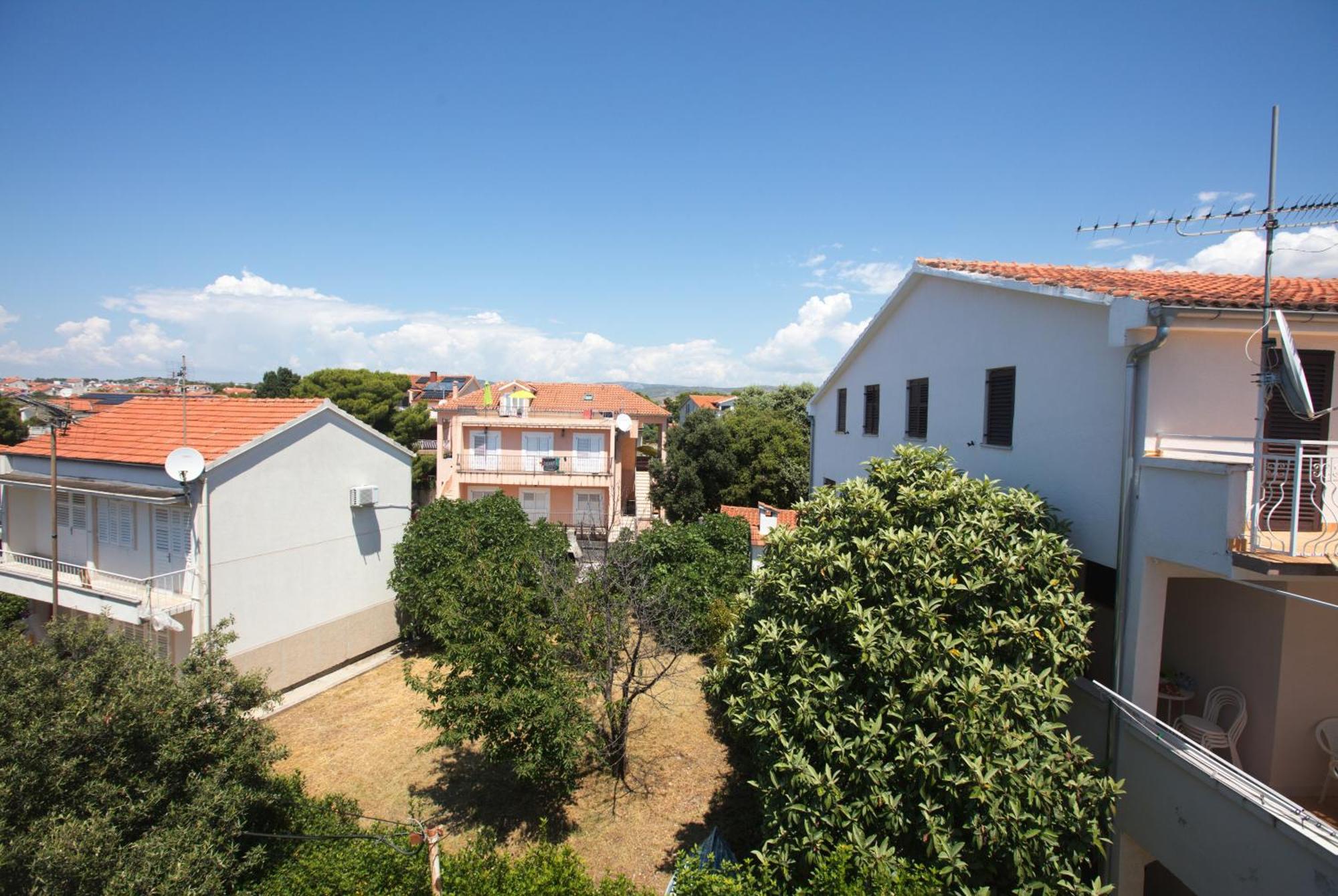Family Friendly Seaside Apartments Brodarica, Sibenik - 15270 Exteriör bild