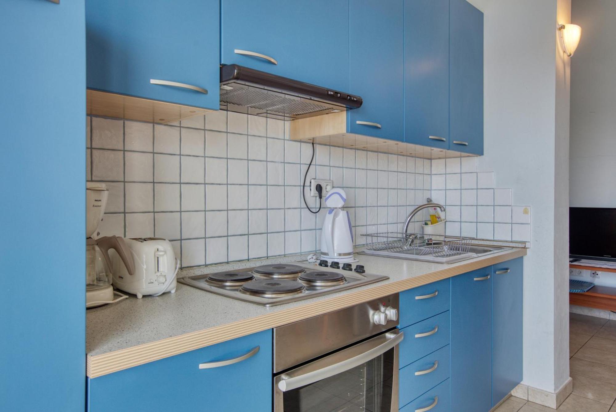 Family Friendly Seaside Apartments Brodarica, Sibenik - 15270 Rum bild